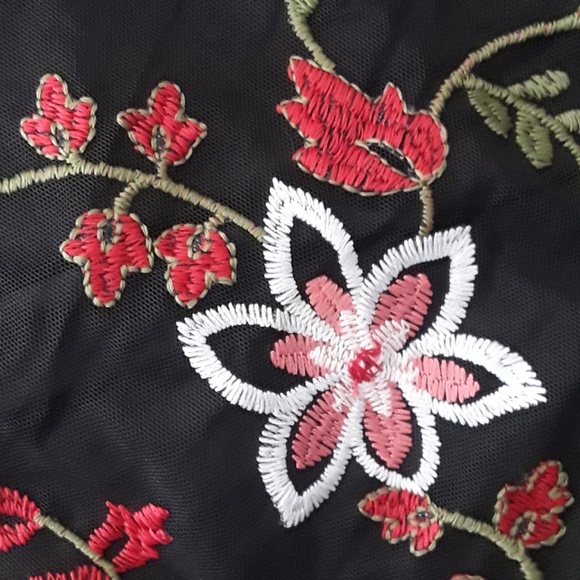 NWT, BCBGeneration Embroidered Tulle Dress - Picture 8 of 16